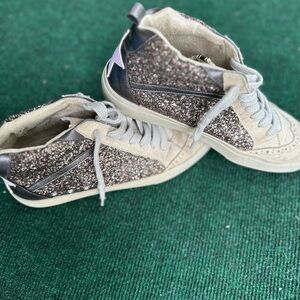 SHUSHOP High-Top Sneakers